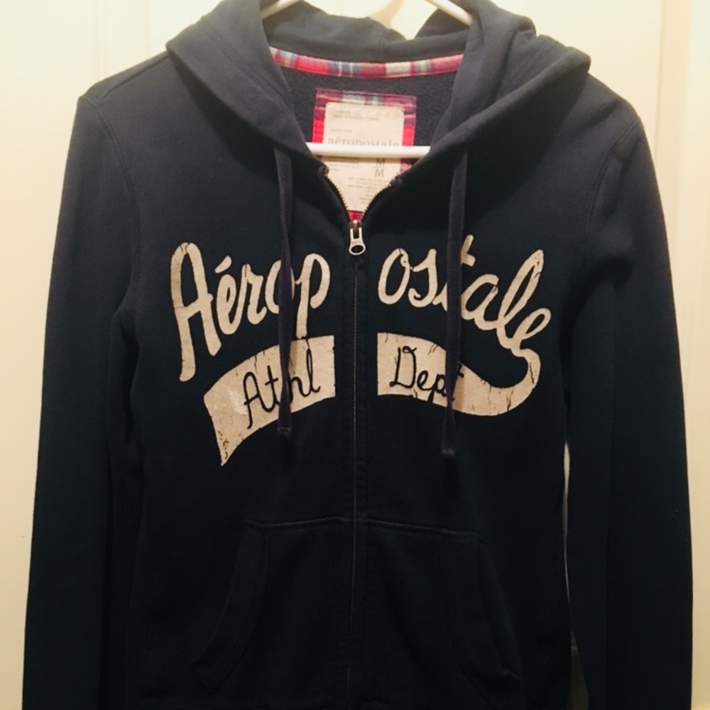Aeropostale Sweater with hoodies